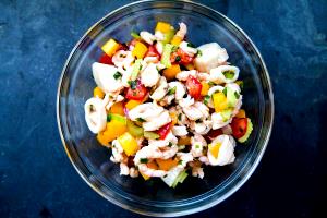 1/2 cup (85 g) Shrimp and Seafood Salad