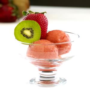 1/2 cup (92 g) Strawberry Kiwi Sorbet