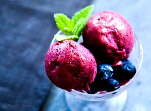 1/2 cup (96 g) Blueberry Sorbet