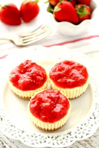 1/2 cup (99 g) Strawberry Cheesecake Starlet