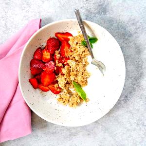 1/2 cup Apple Strawberry Granola