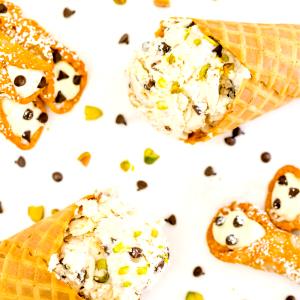 1/2 cup Cannoli Ice Cream