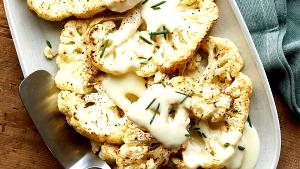 1/2 cup Cauliflower in Low Fat Cheese Sauce