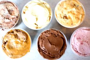 1/2 Cup Ice Cream, Fenway Fudge
