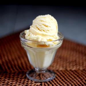 1/2 Cup Ice Cream, Homemade Vanilla
