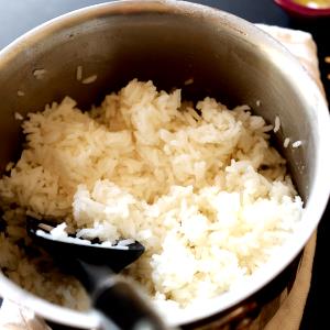 1/2 cup dry (1 cup cooked) (39 g) Instant White Rice