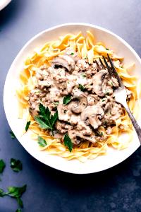 1/2 cup dry mix prepared (31 g) Beef Stroganoff Skillet Meal