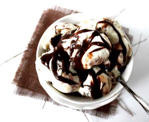 1/2 cup Fat Free Frozen Yogurt - Vanilla Chocolate Swirl