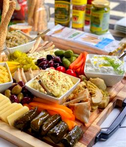 1/2 Cup Greek Meze Appetizer