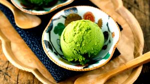 1/2 Cup Green Tea Ice Cream