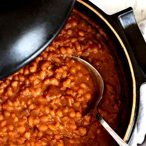 1/2 Cup Maple Sugar Baked Beans