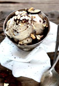 1/2 Cup Nondairy Dessert, Vanilla Swiss Almond