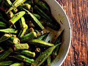 1/2 Cup Slices Okra (with Salt, Frozen, Drained, Cooked, Boiled)