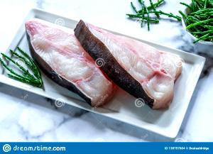 1/2 Fillet Halibut, Raw