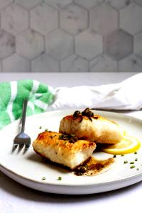 1/2 Fillet Lingcod (Fish) (Cooked, Dry Heat)