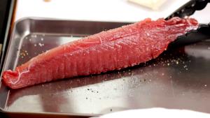 1/2 Fillet Skipjack Tuna (Cooked, Dry Heat)