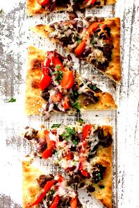1/2 flatbread (136 g) Philly Cheese Steak Flatbread