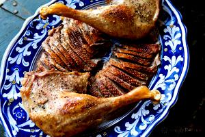 1/2 Goose Goose Meat (Cooked, Roasted)