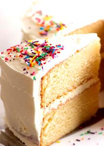 1 2-layer Cake Serving (8" Or 9" Dia, 4" High) Lowfat Lemon Cake with Icing