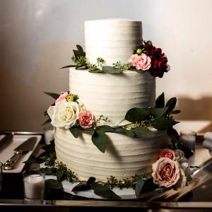 1 2-layer Cake Serving (8" Or 9" Dia, 4" High) Marble Cake