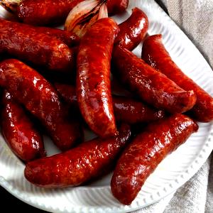 1/2 link (90 g) Red Links Smoked Sausage