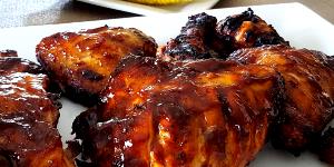 1/2 Medium (yield After Cooking, Bone Removed) Chicken or Turkey with Barbecue Sauce (Skin Not Eaten)