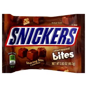 1/2 pack (40 g) Snickers Unwrapped Bites