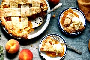 1/2 pie (142 g) Peach Pie