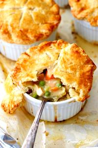 1/2 pie (227 g) Chicken Pot Pie