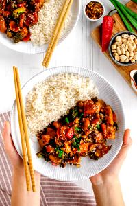 1/2 plate (4 oz) Mandarin Kung Pao Chicken