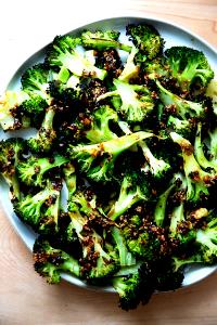 1/2 Portion Wahoo Half Portion Wood-Grilled Or Broiled, With Broccoli