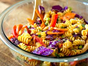 1/2 salad (170 g) Thai Inspired Pasta Salad