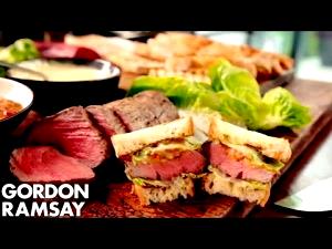 1/2 sandwich (339 g) Steak Grinder