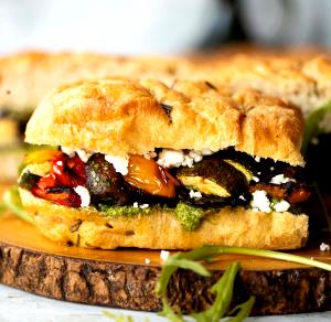 1/2 Sandwich Roasted Vegetable Focaccia