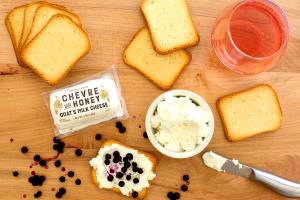 1/2" slice (28 g) Goat Cheese with Honey