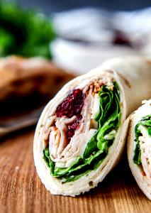 1/2 wrap (156 g) Sierra Turkey Wrap
