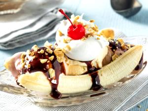 1/3 cup (30 g) Banana Split