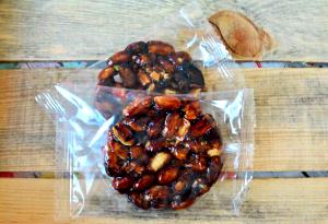 1/3 cup (30 g) Crunchy Peanuts