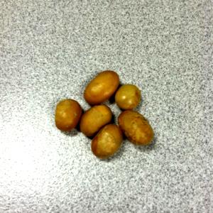 1/3 Cup Soy Nuts, Red Hot