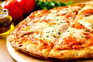 1/3 pizza (147 g) Margherita Traditional Crust Pizza