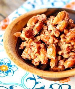 1/4 cup (28 g) Almond Nut Clusters