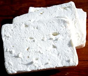 1/4 cup (30 g) Feta Cheese Crumbles