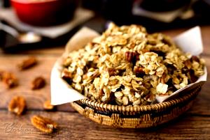 1/4 cup (30 g) Pecan Pie Granola