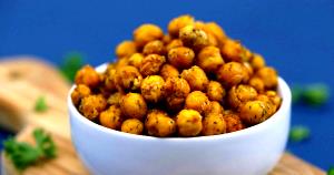 1/4 cup (30 g) Ranch Seasoned Roasted Chickpeas