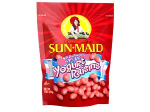 1/4 cup (30 g) Yogurt Raisins