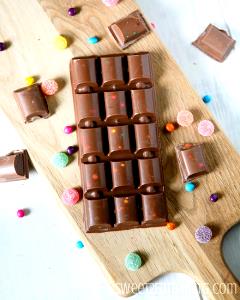 1/4 cup (32 g) Chocolate & Nut Trail Mix