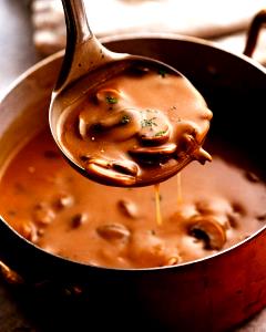 1/4 cup (5 g) Mushroom Gravy