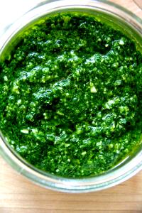 1/4 cup (57 g) Pesto