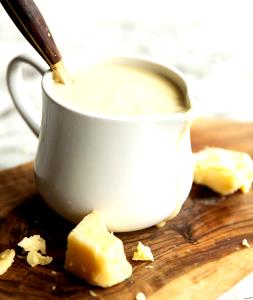 1/4 Cup Cheddar Cheese Sauce, Mild