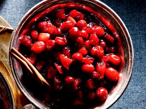 1/4 Cup Cranberries & Spiced Apples